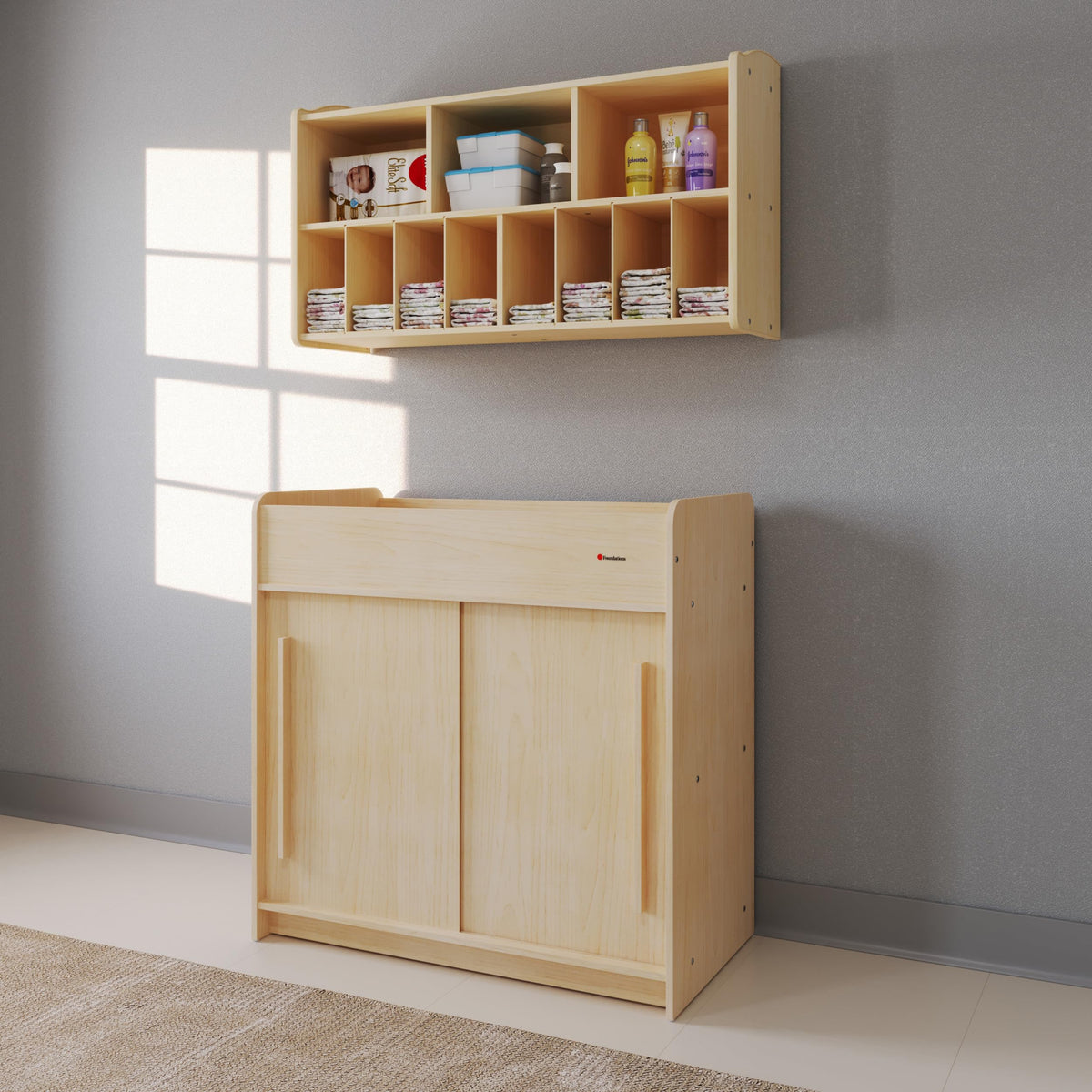 Daycare Changing Table with Built-in Shelving Y9228