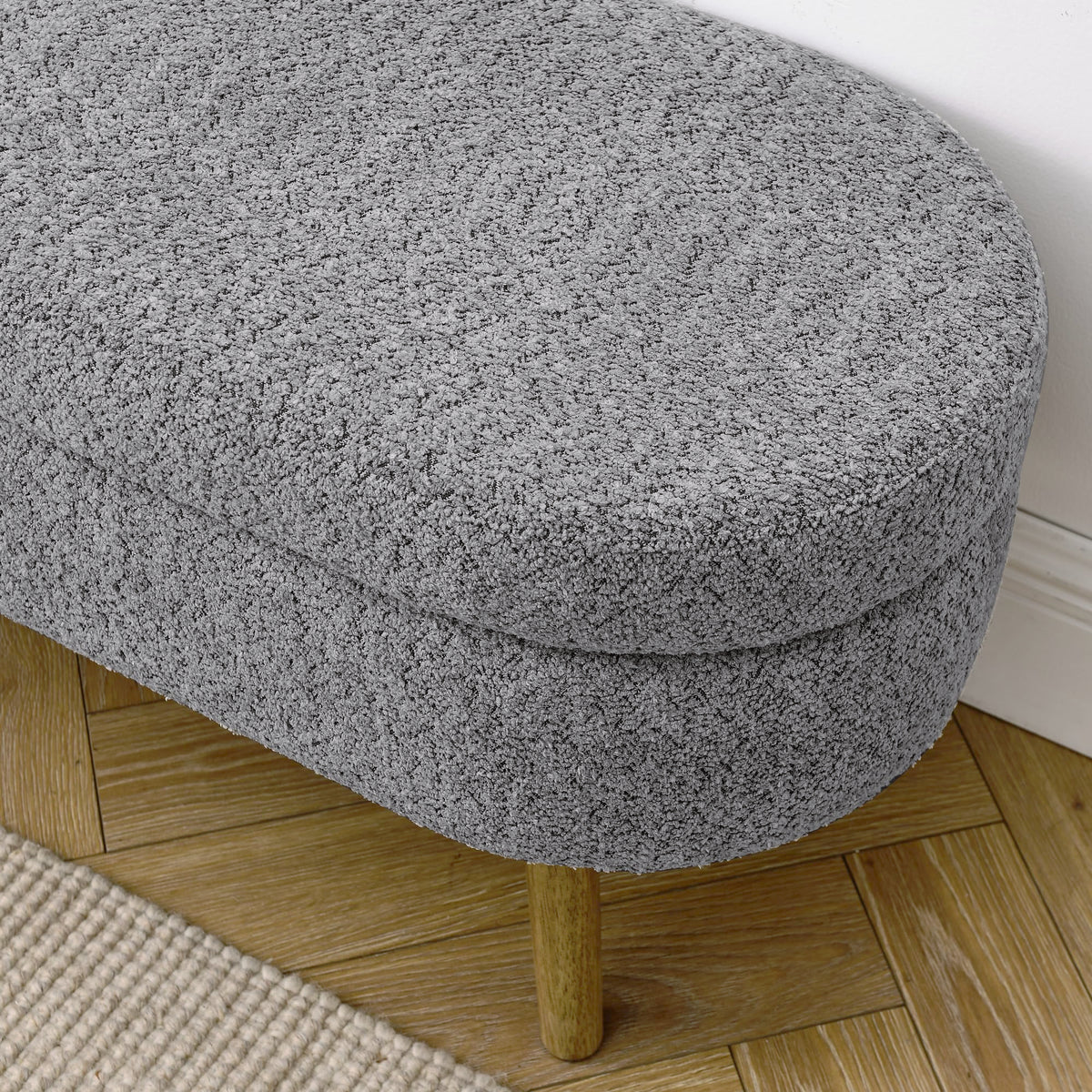 Oval Storage Bench with Rubber Wood Legs G442